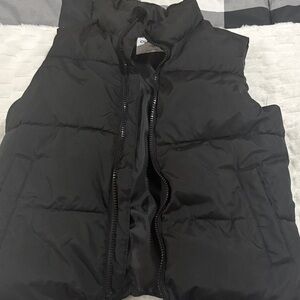 Old Navy Charcoal Puffer Vest